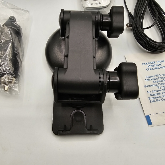 Sirius Streamer GT - New in Box. - Picture 5 of 7